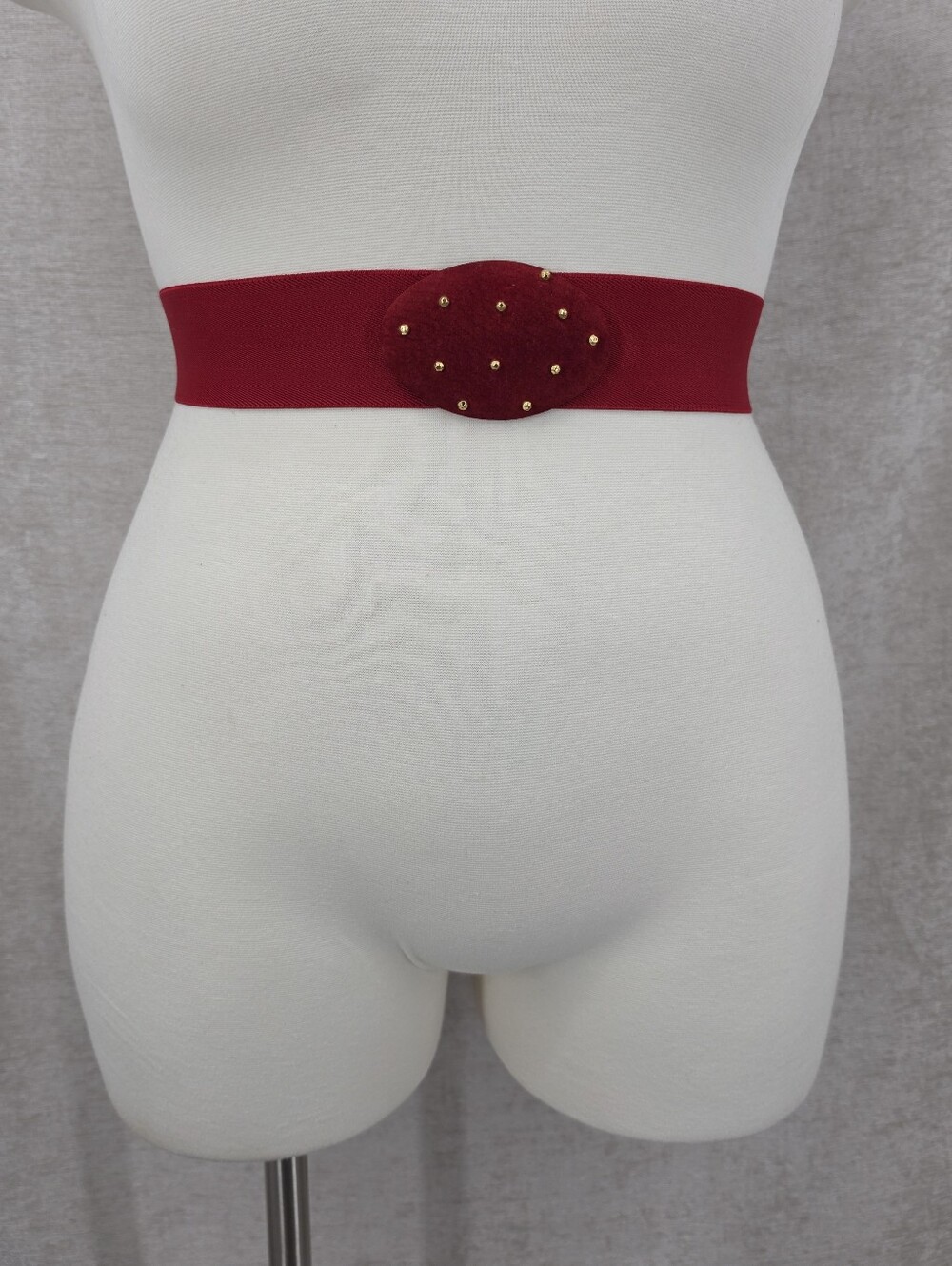 Vintage Red Elastic Strech Waist Belt with Studded Suede Oval Buckle